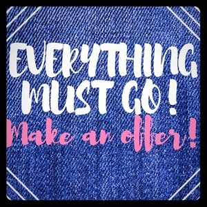 🛍 Make an offer!! 🛍